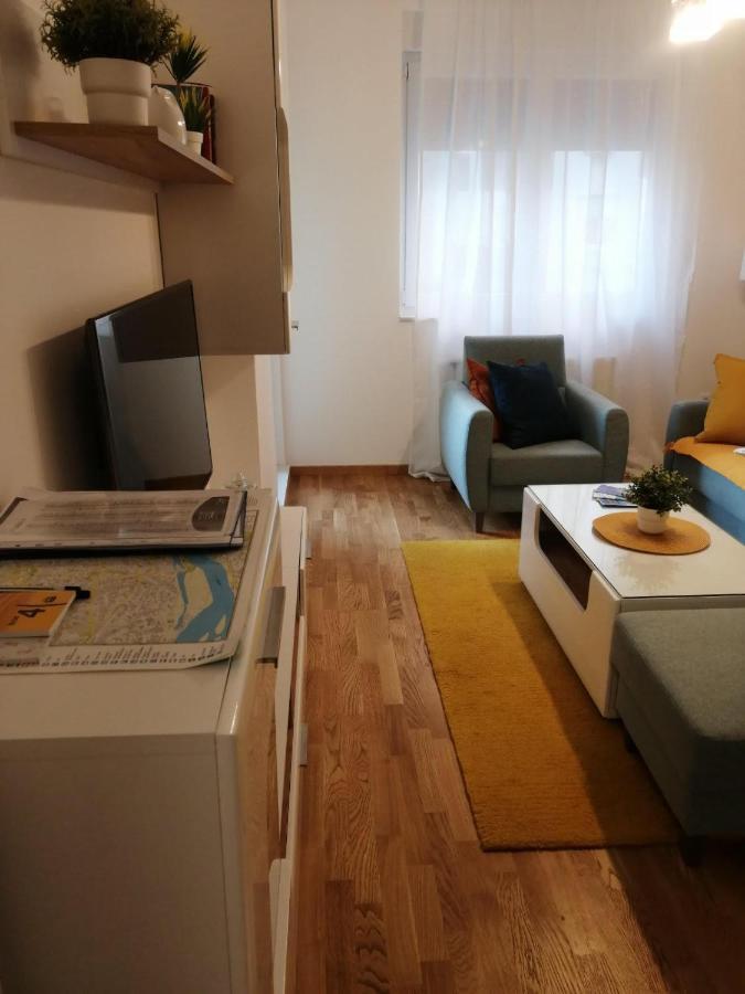 Center Sunrise Apartment Нови-Сад Экстерьер фото