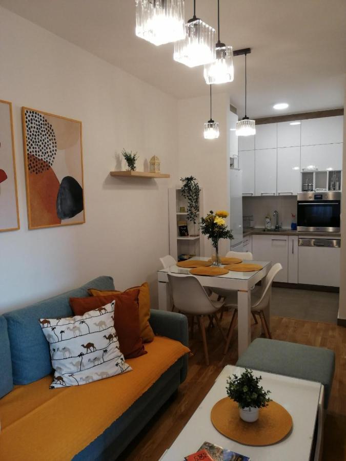 Center Sunrise Apartment Нови-Сад Экстерьер фото